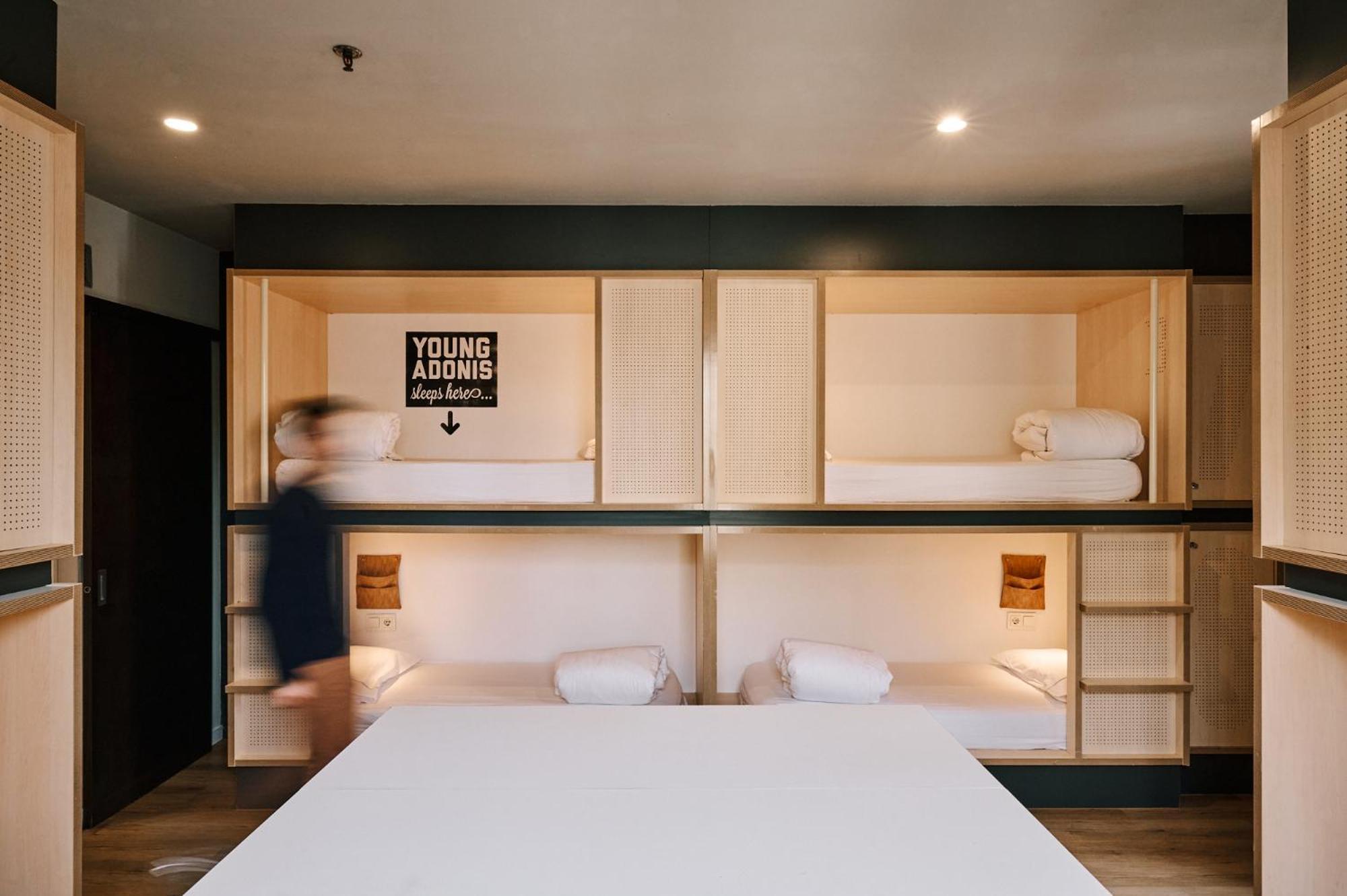 Toc Hostel מדריד מראה חיצוני תמונה