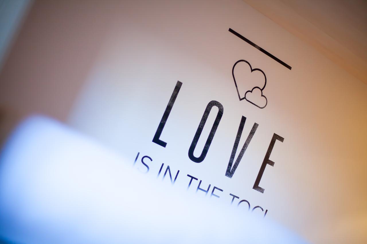 Toc Hostel מדריד מראה חיצוני תמונה